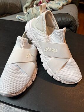 Asics White Slip-On Mesh Athletic Sneakers NWOT